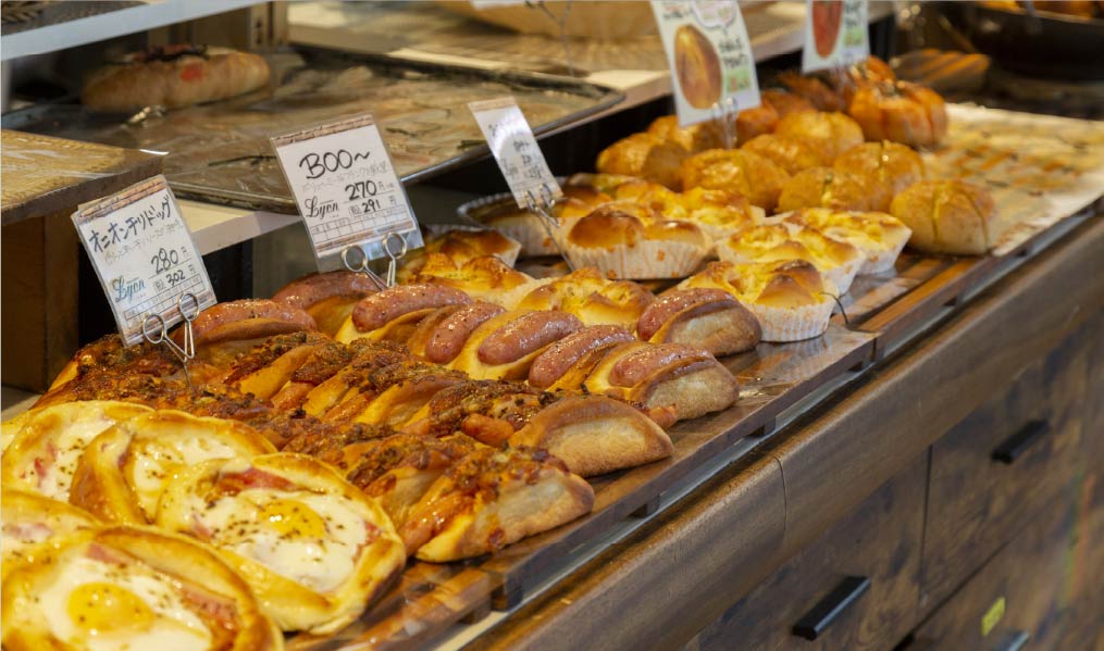 リヨンスイーツ 【ベーカリー】