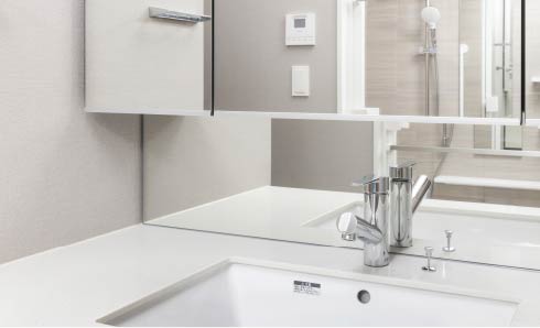 下部ミラー貼り