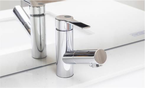 引出式シングルレバー水栓