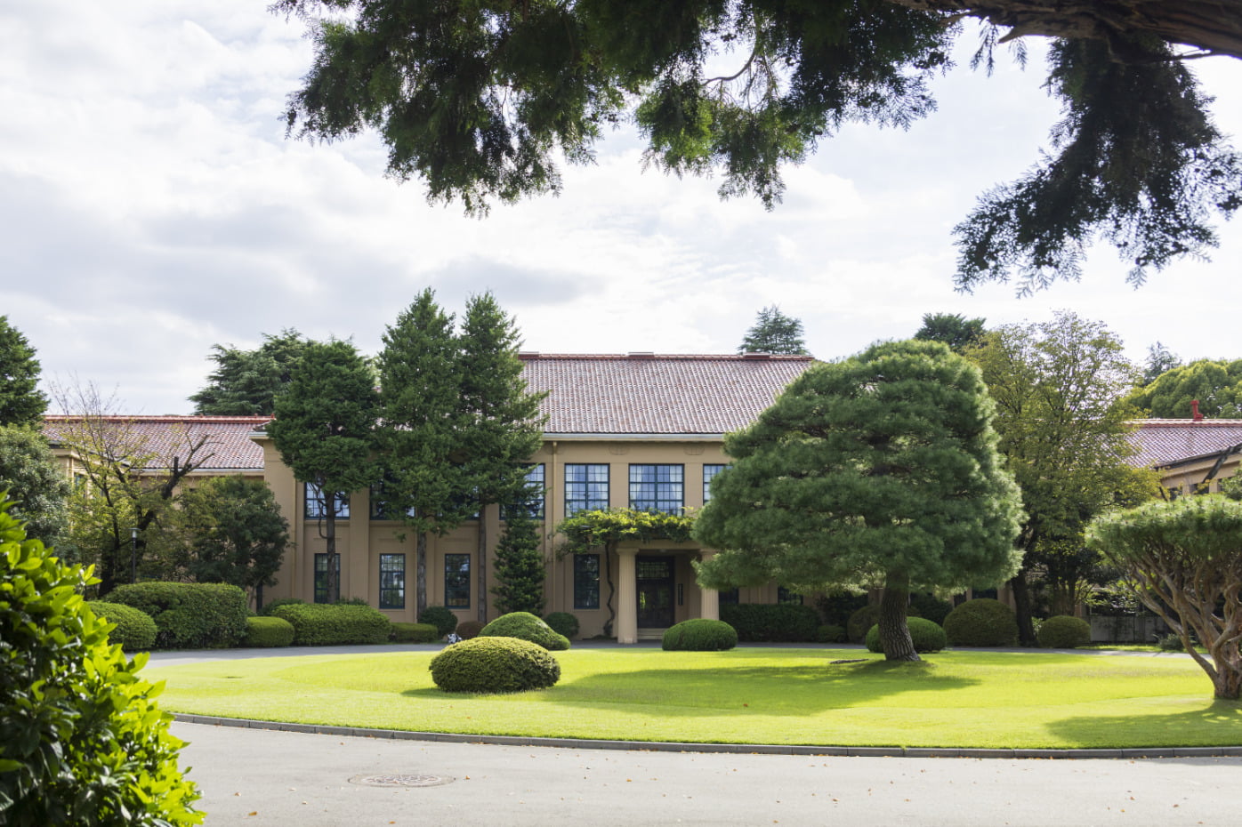 立教女学院小学校・中学校・高等学校