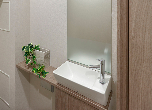 手洗いカウンターミラー