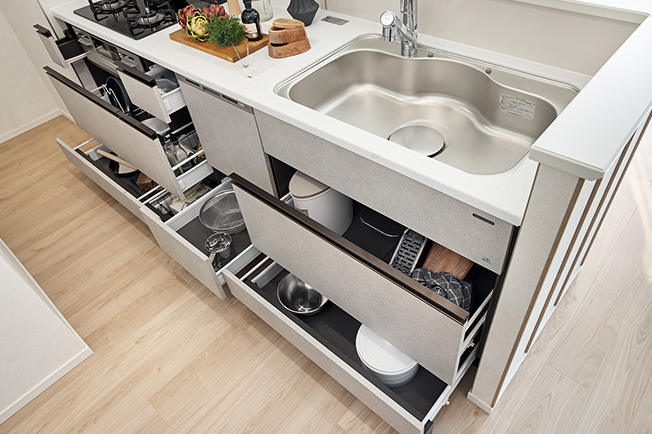 ブルモーション付スライド収納