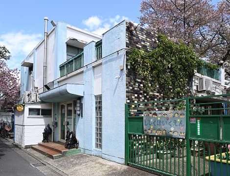 獅子吼保育園（私立認可保育園）（徒歩4～5分・約300ｍ～340m）